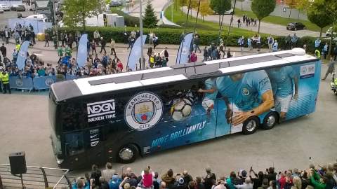 Van Hool TDX21 Altano - ‘Chuyên cơ mặt đất’ 530 mã lực đưa đón dàn sao Man City